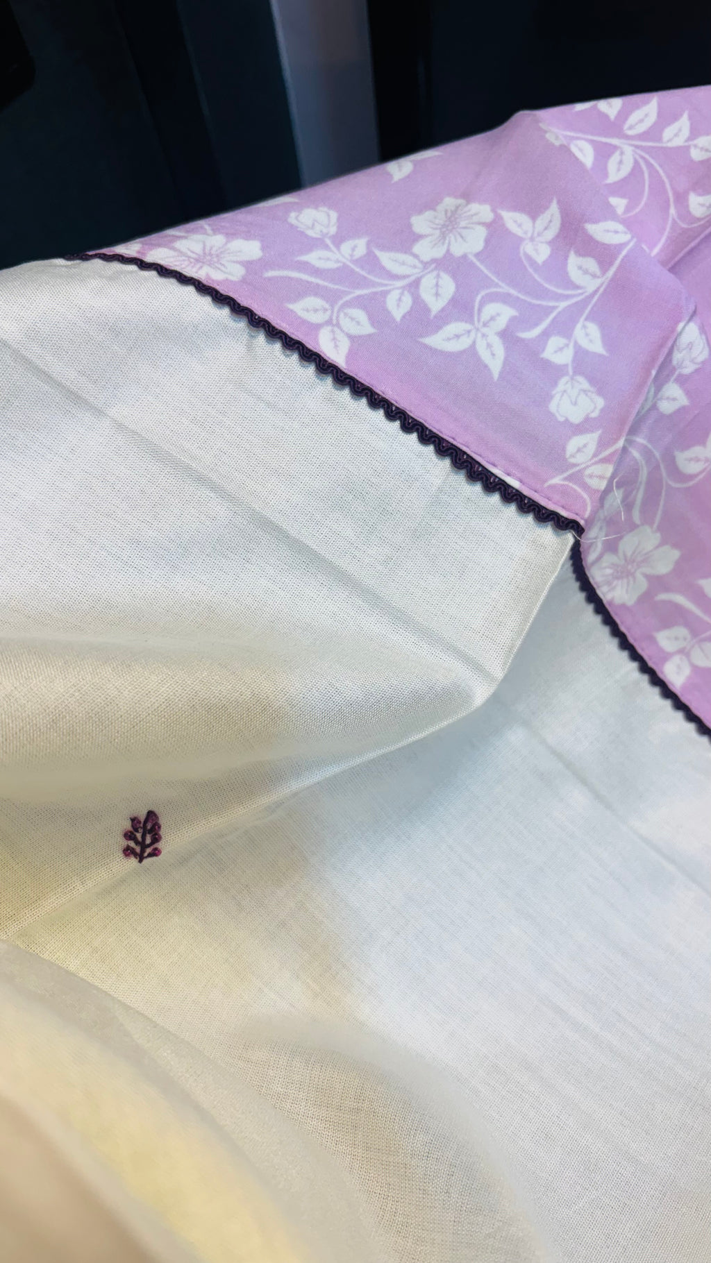 Lavender and white embroidered designer dupatta with lace