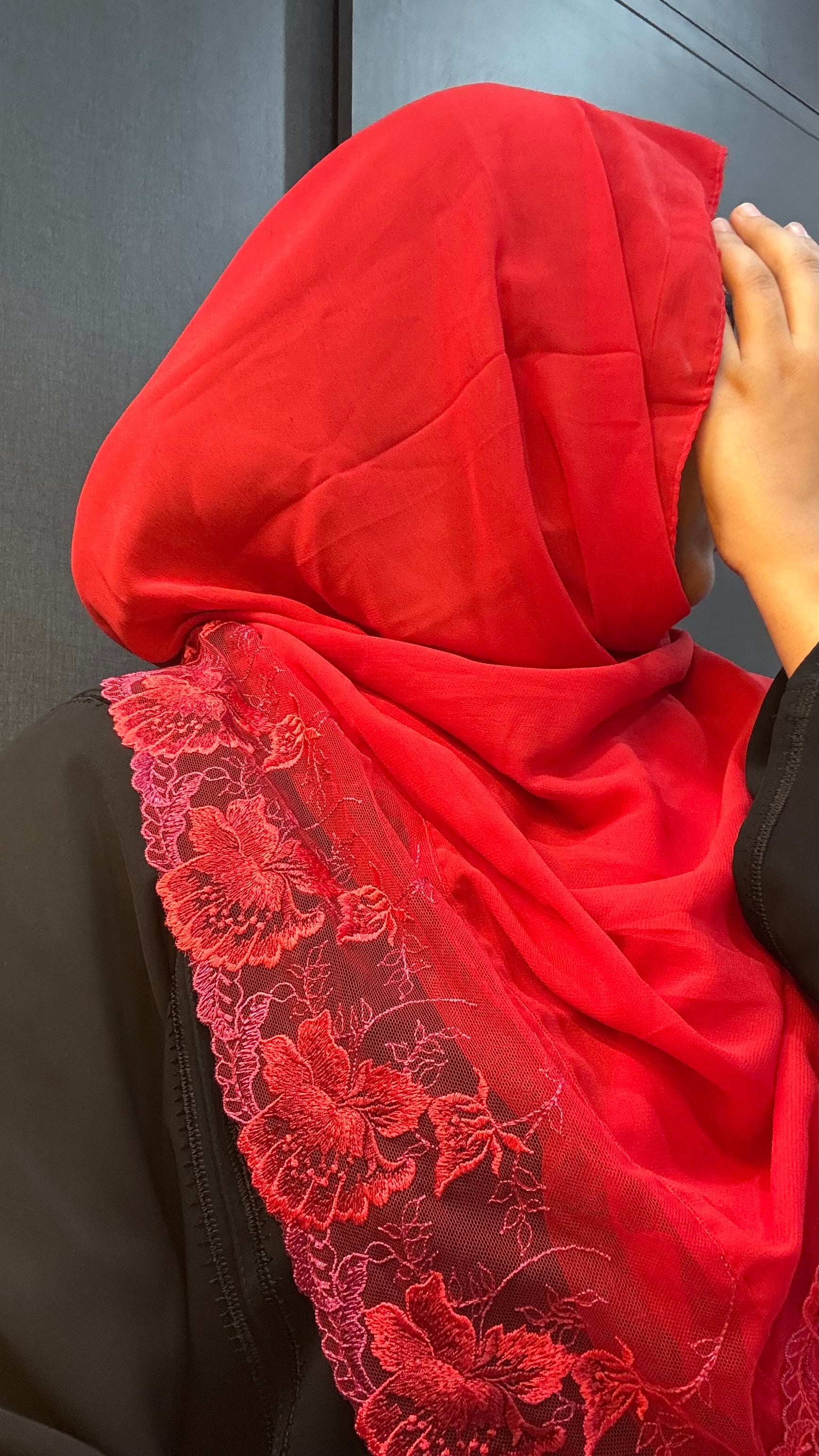 Red Floral Lace Chiffon Hijab