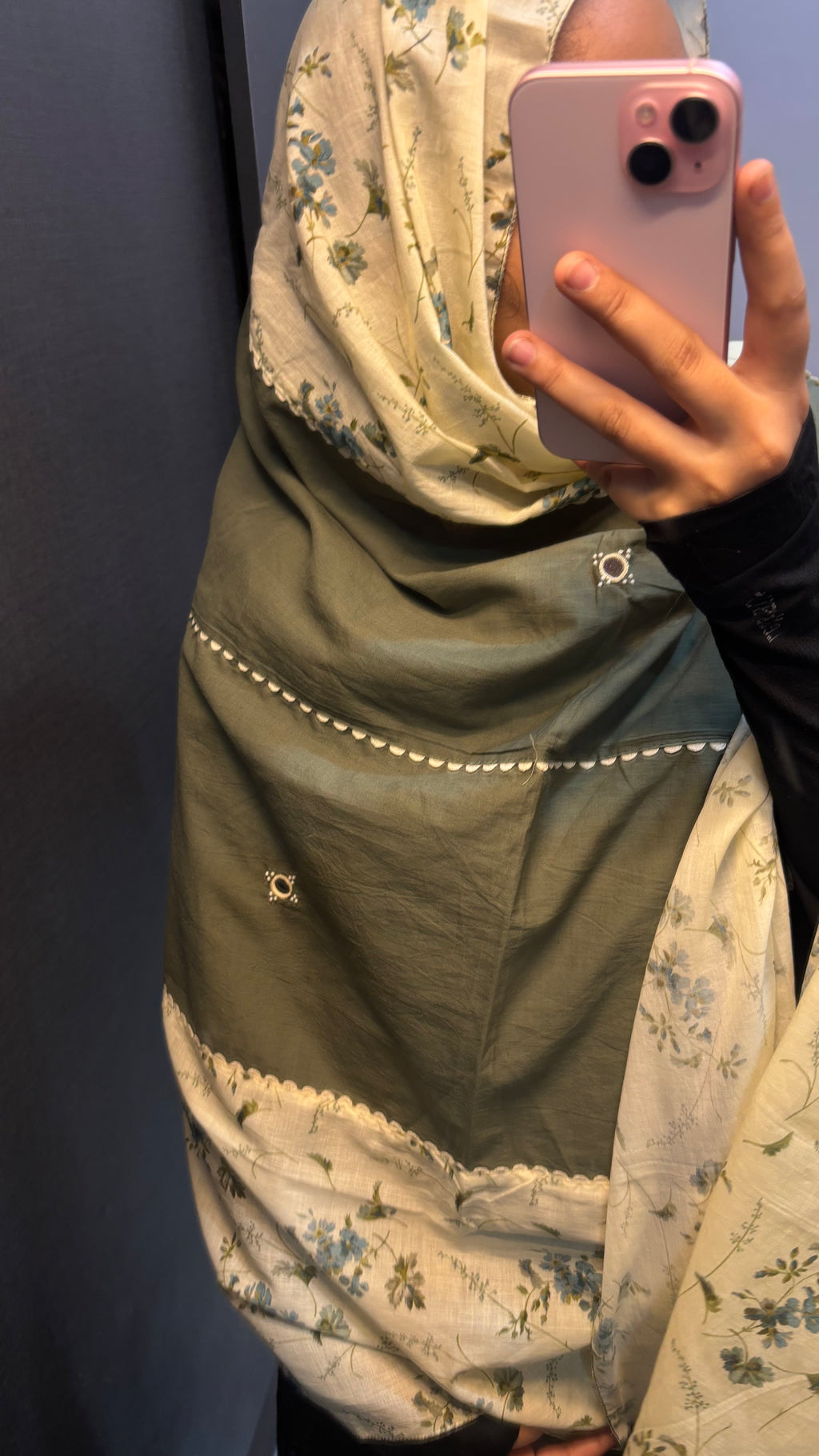 Green & Beige Designer Embroidered Dupatta