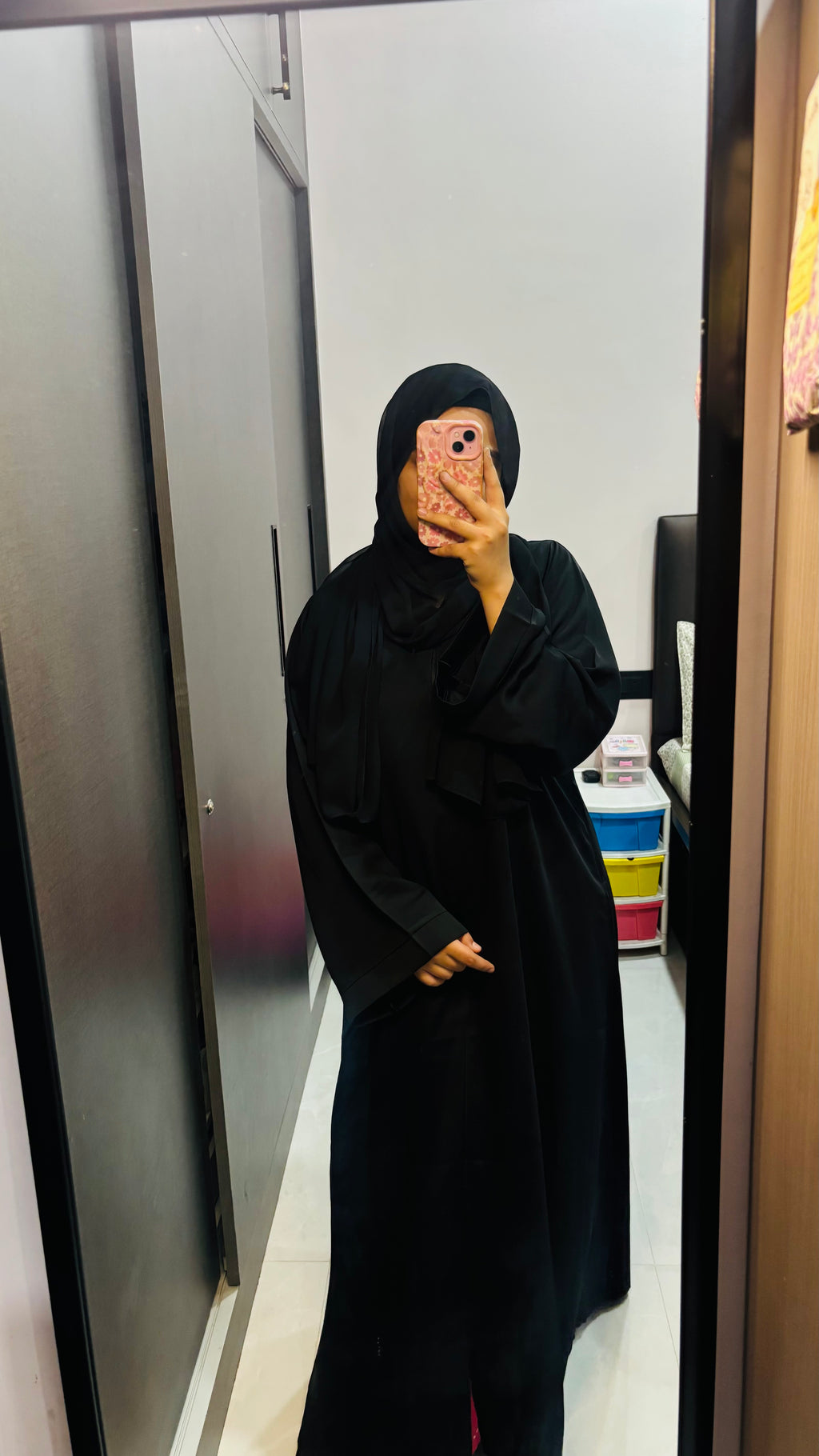 Imported Nida Basic Abaya - Front Closed