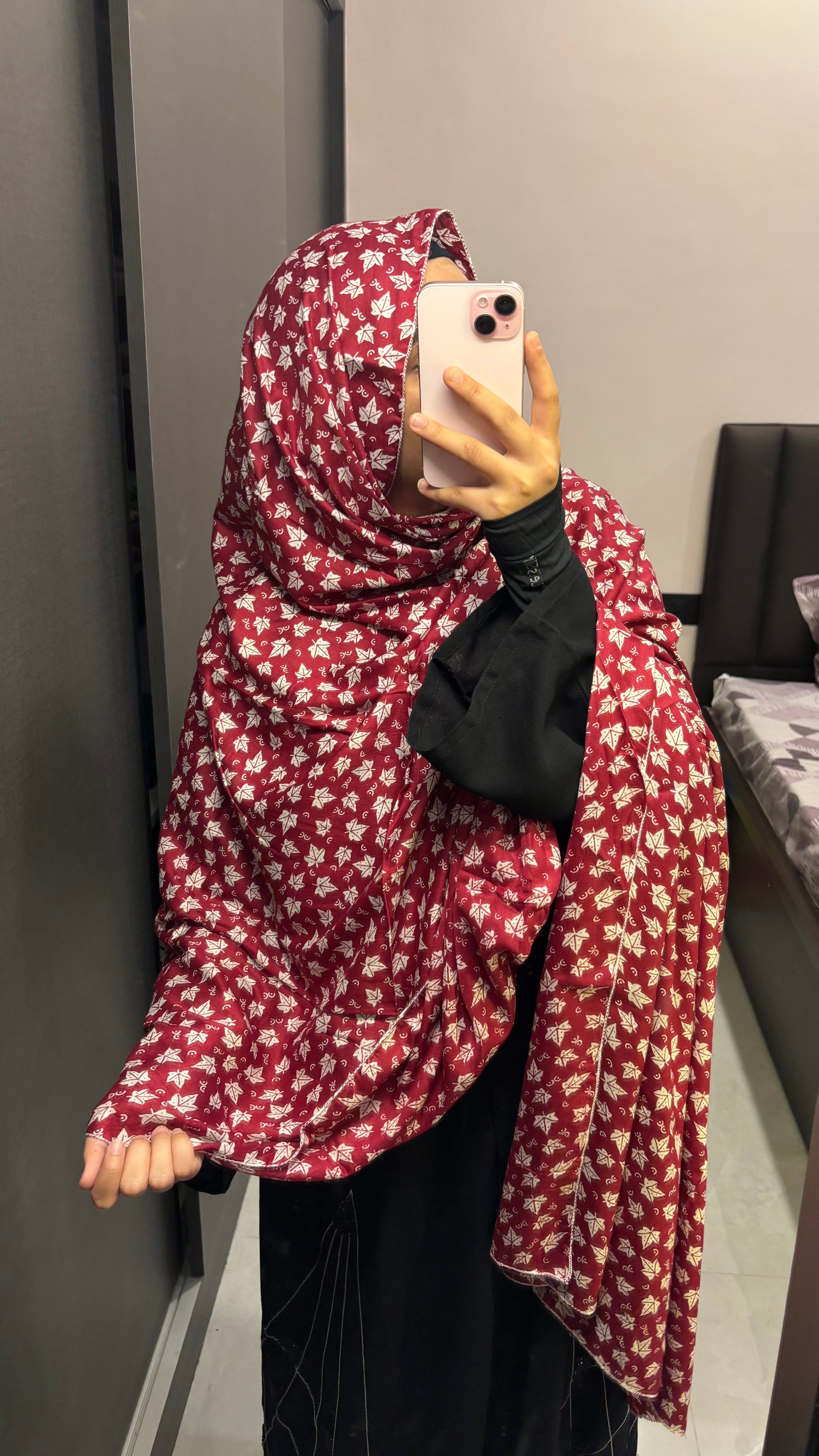 Minimal Printed Beautiful Rayon Namaz Dupatta