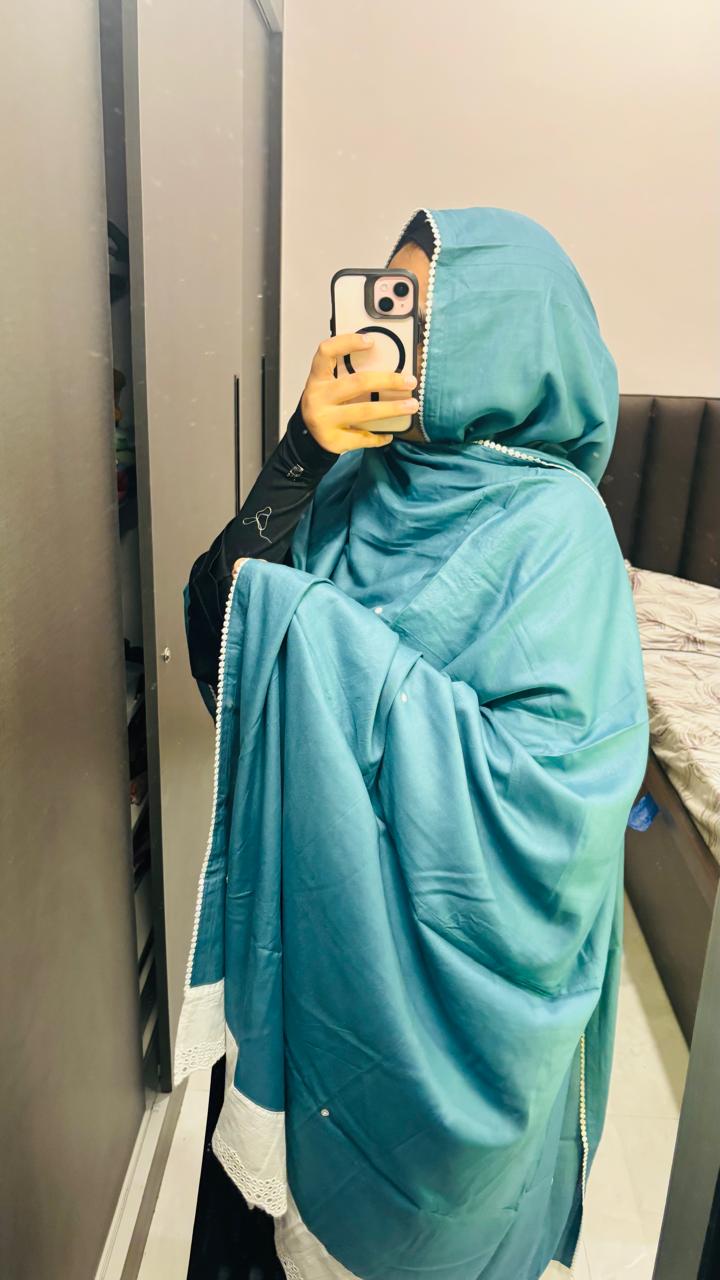 Printed Lace Dupatta with Minimal Embroidery