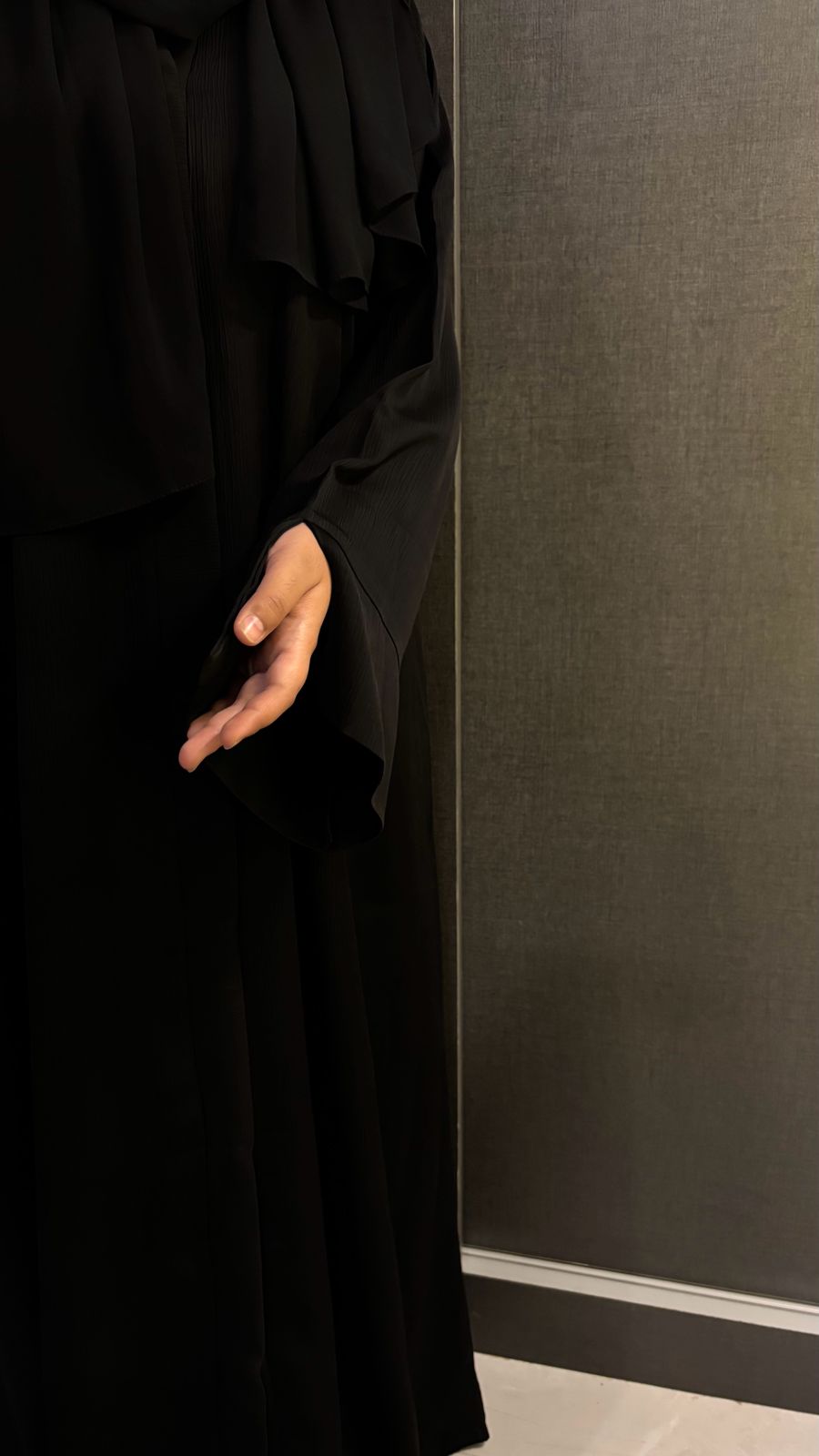 Basic Abayah - Front open with buttons
