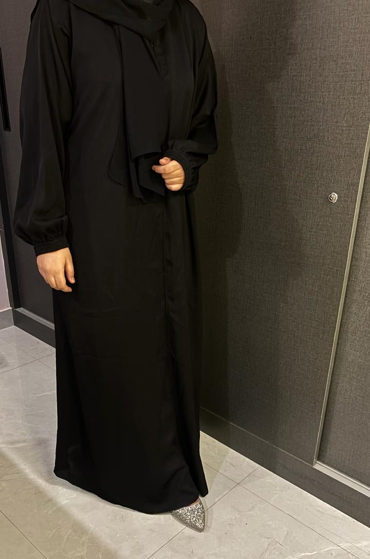 Basic Abayah - Front closed