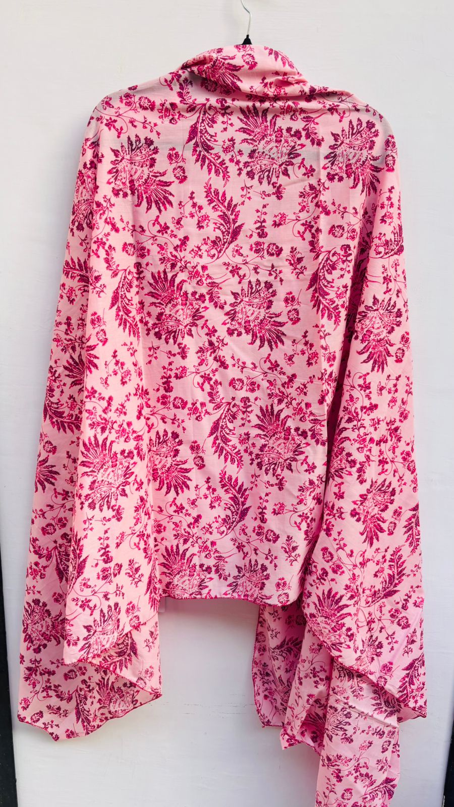 Printed Pink dupatta